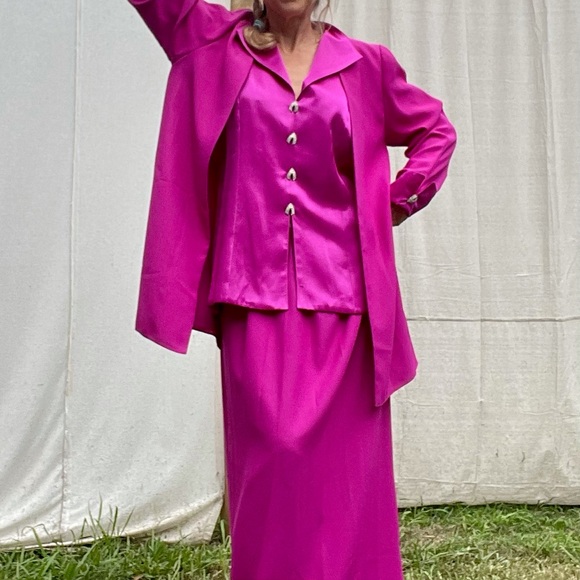 VTG PINK SATIN 3 Piece SUIT JACKET SKIRT & VEST RHINESTONES Dance Party - Picture 10 of 15